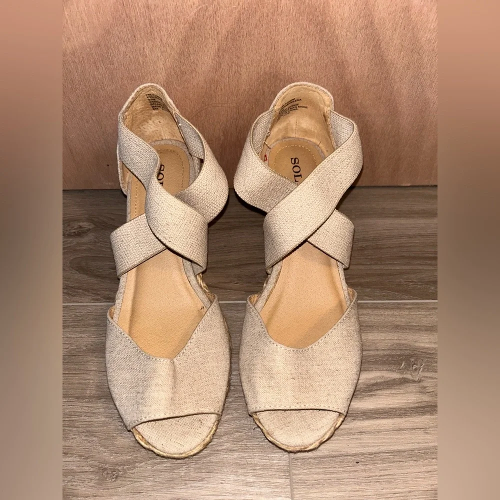 Solanz Tan Shimmer Espadrille Wedge Helena Size 6.5